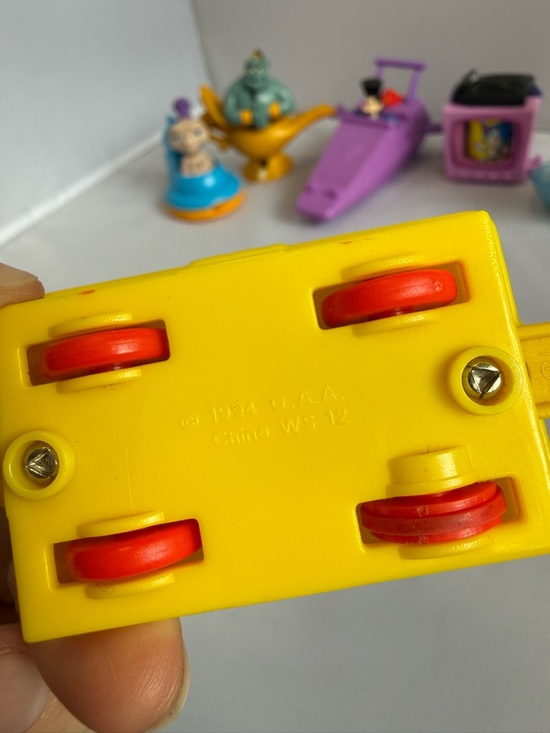 Vintage Lot of McDonalds Kids Happy Meal Toys Barbie CPK Aladdin ET Sonic + more - Picture 7 of 16